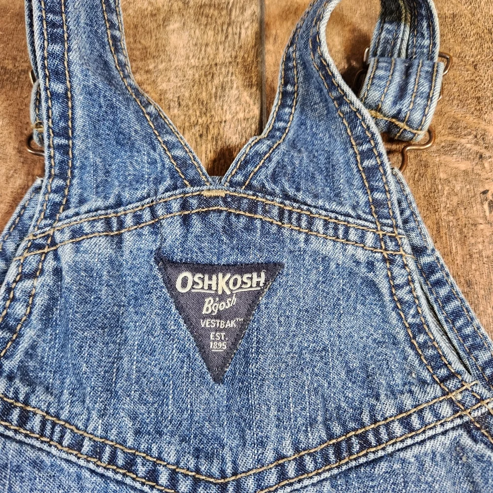 OSHKOSH B'GOSH Boys Denim Blue Jeans Embroidered Overalls 18 Months